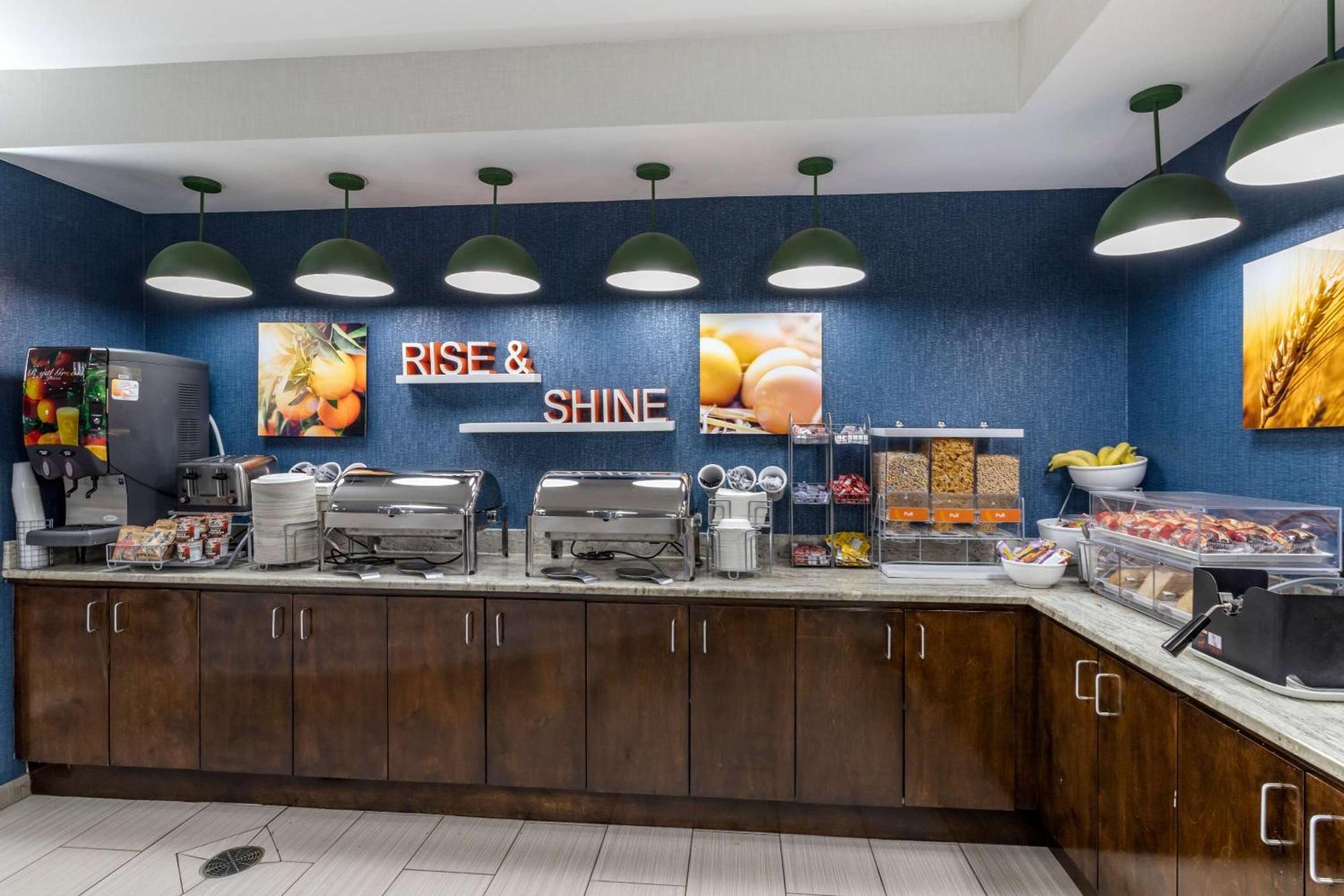 Comfort Suites Накітош Екстер'єр фото
