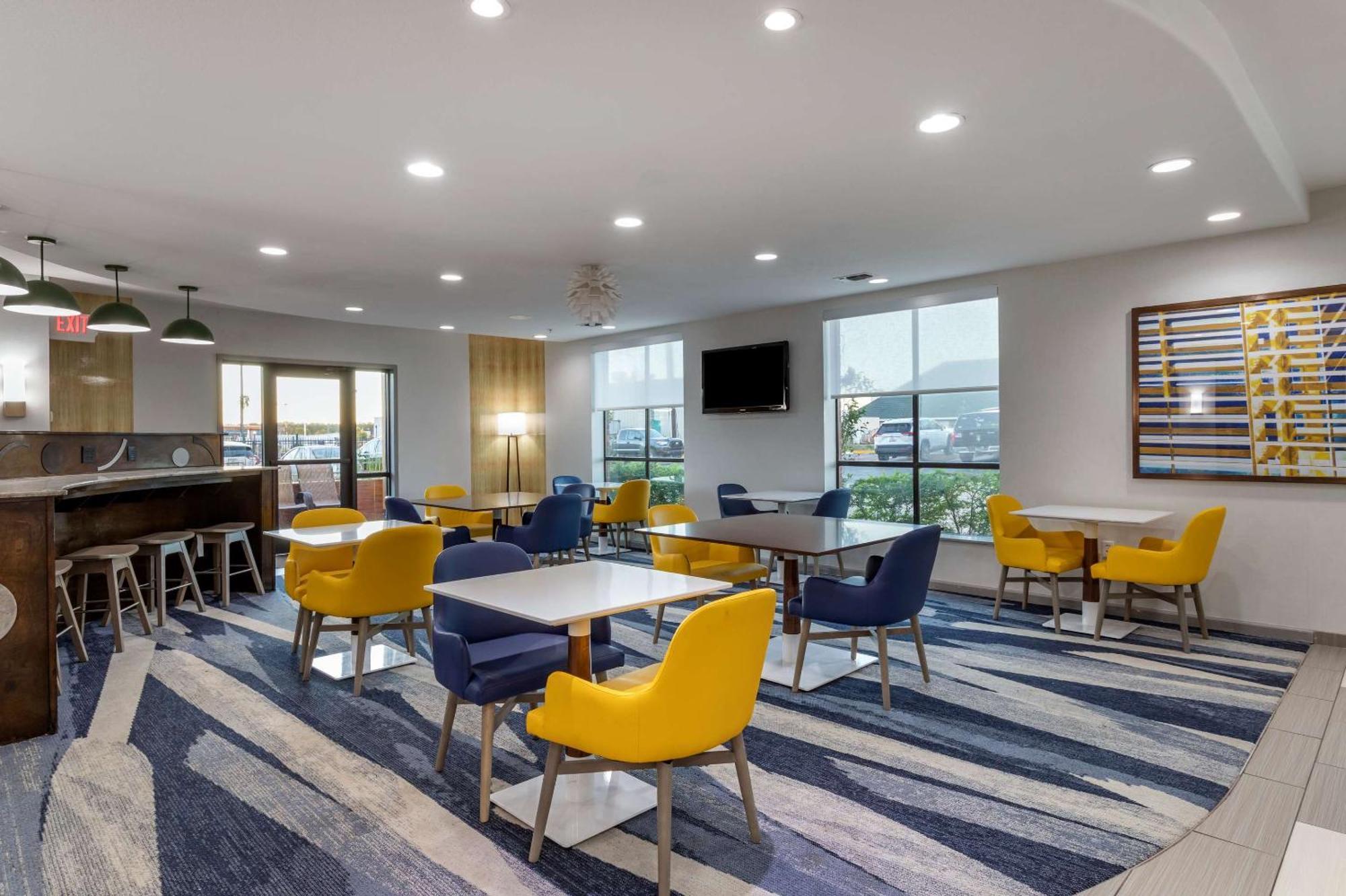 Comfort Suites Накітош Екстер'єр фото