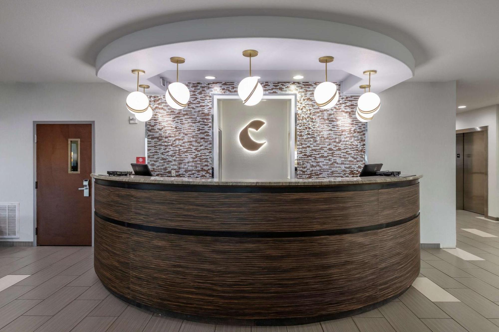 Comfort Suites Накітош Екстер'єр фото