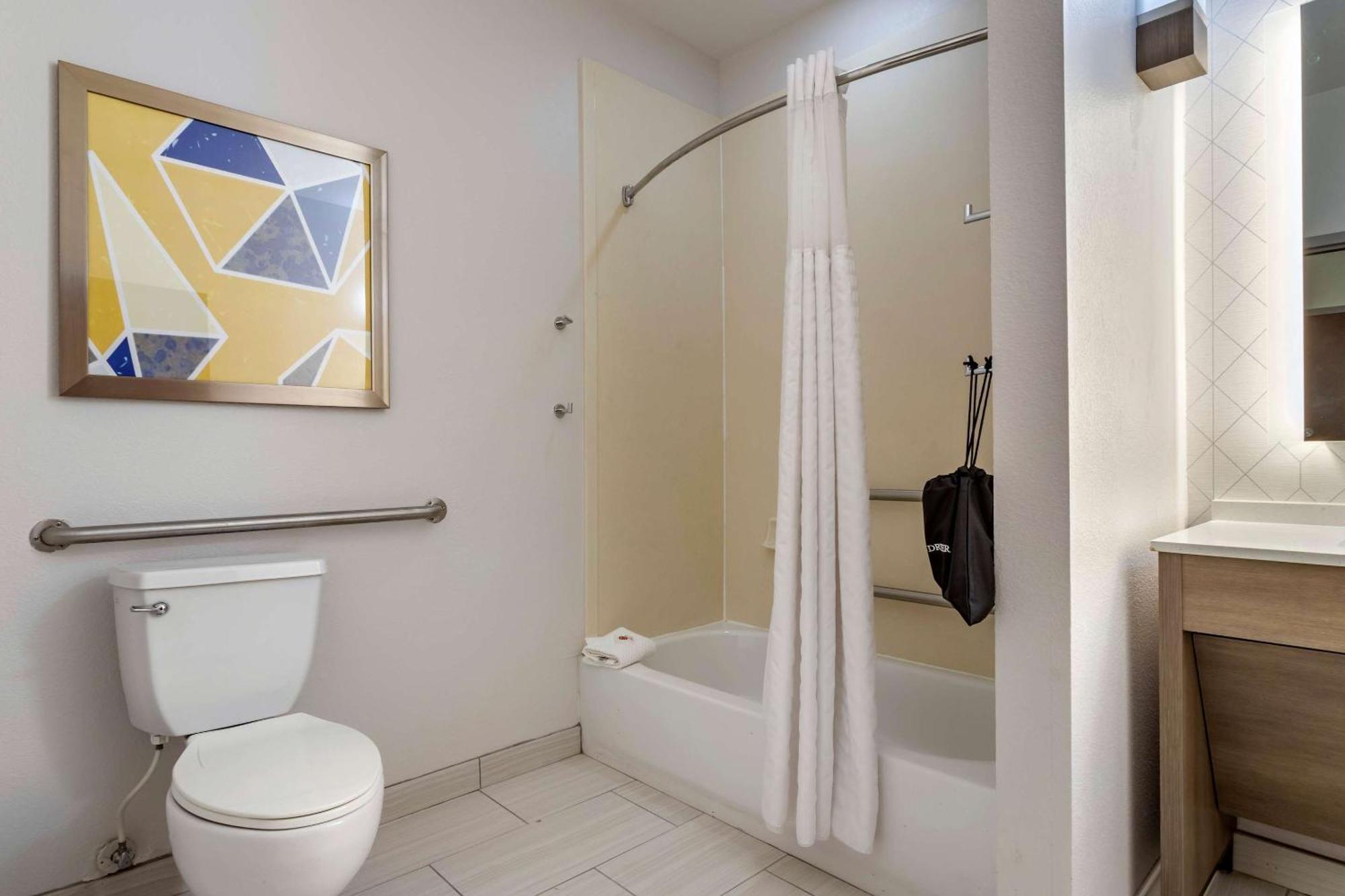 Comfort Suites Накітош Екстер'єр фото