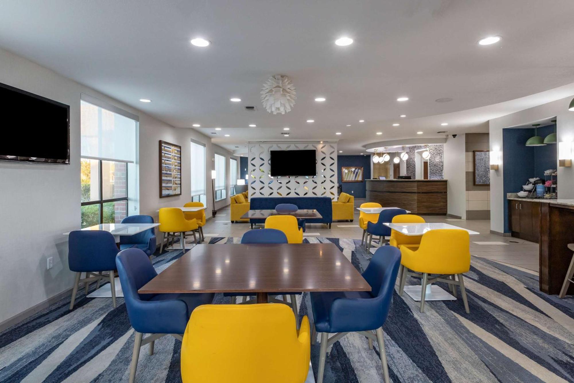 Comfort Suites Накітош Екстер'єр фото