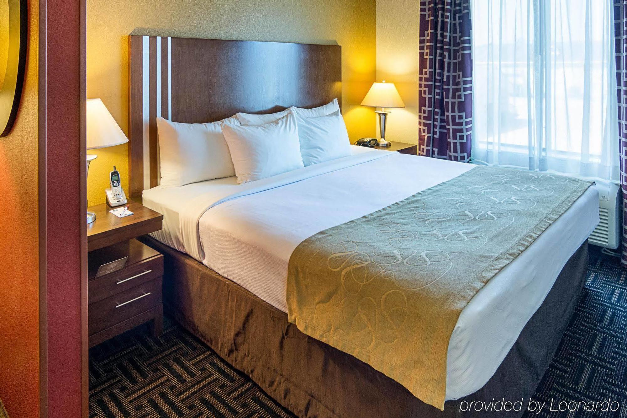 Comfort Suites Накітош Екстер'єр фото