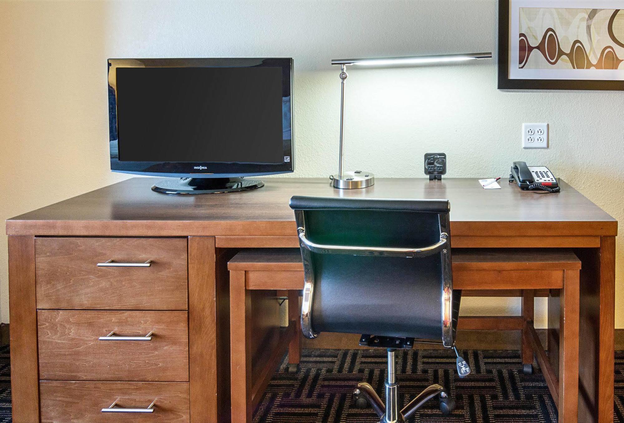 Comfort Suites Накітош Екстер'єр фото